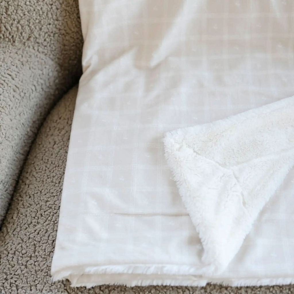 Saranoni Minky/Lush XL Blanket in - photo