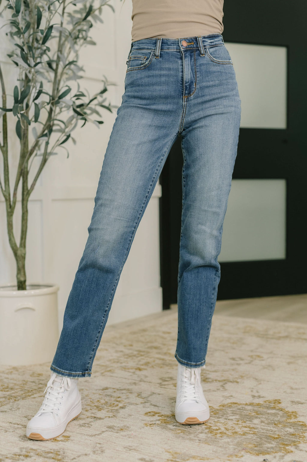 Judy Blue Izzie High Waist Straight Fit in 24W - Womens photo