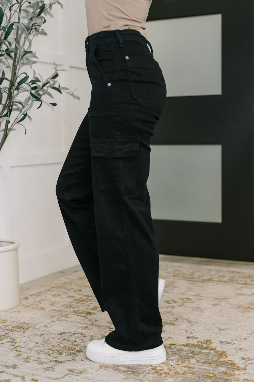Keira High Waist Cargo Wide in Black in - Womens photo