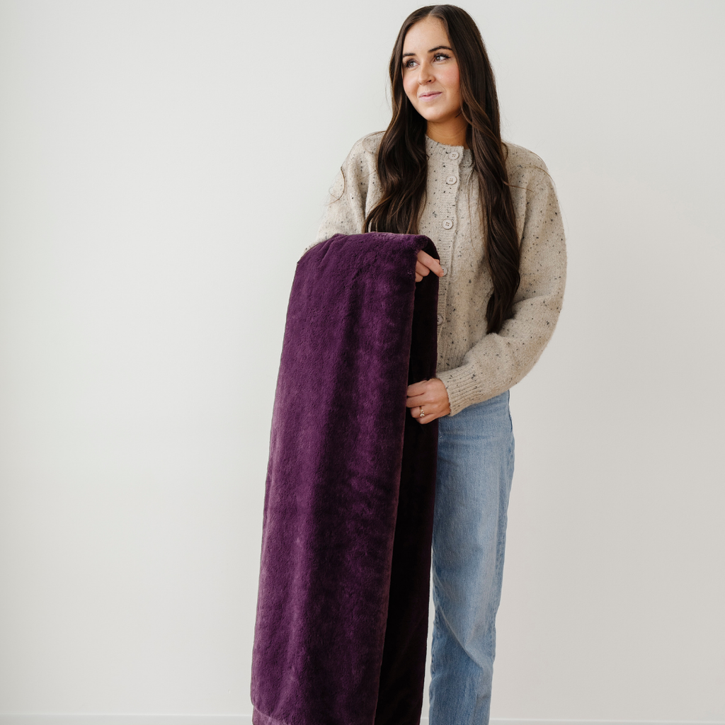 LUSH XL BLANKETS in Aubergine - photo