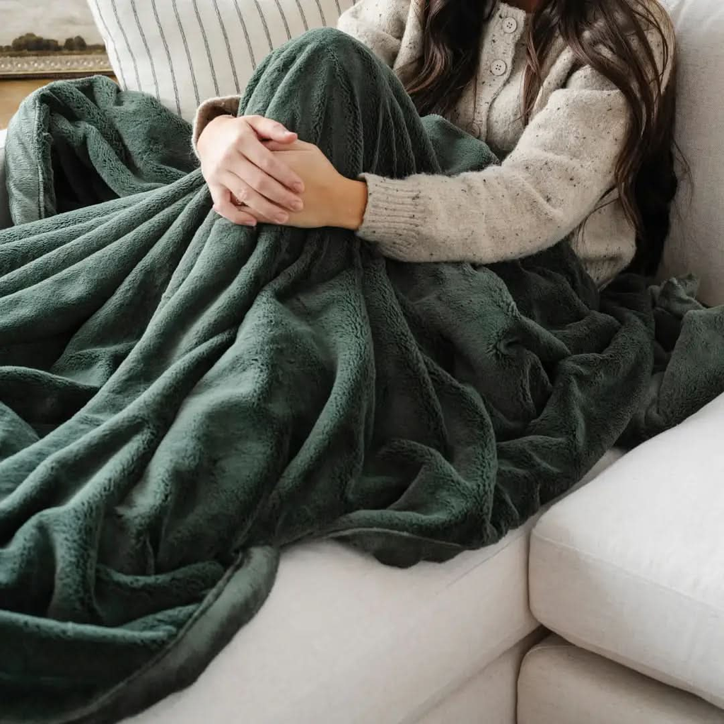 Saranoni Lush XL Blankets - SwagglyLife Home & Fashion