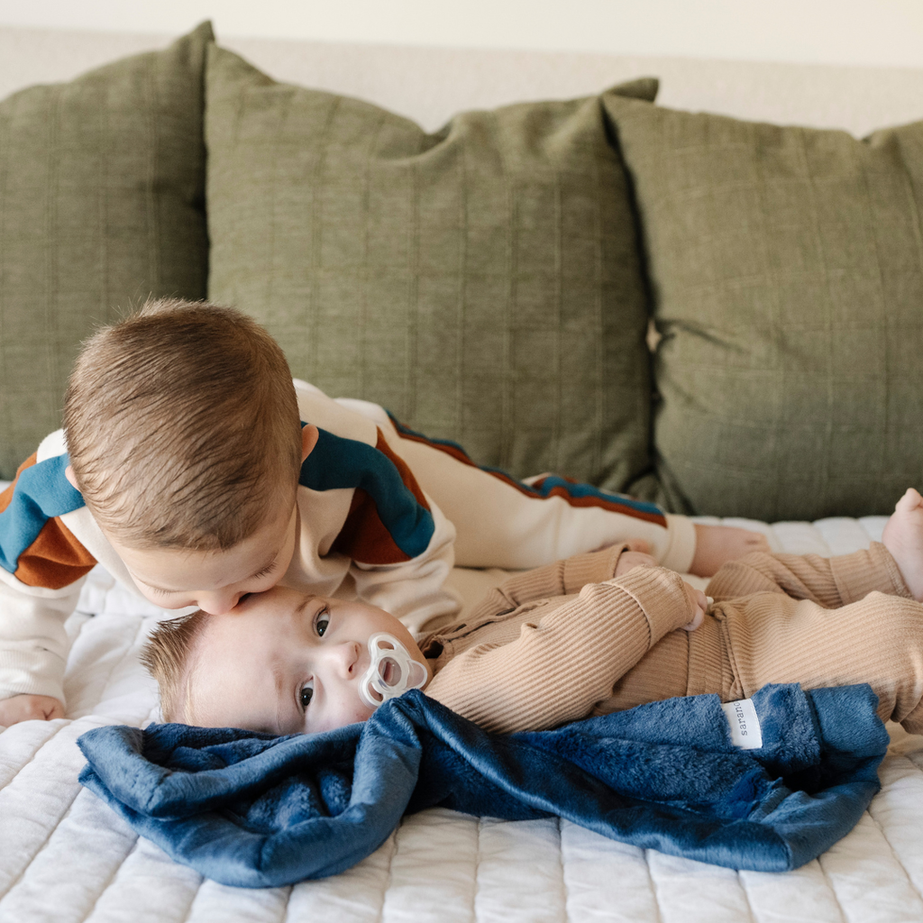 Saranoni Lush Mini Blankets in Navy - photo