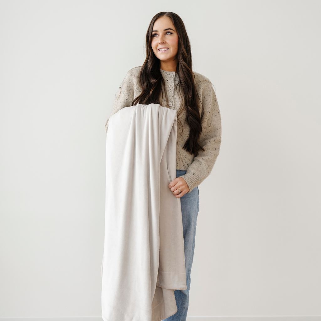 MINKY STRETCH XL THROW BLANKETS in - photo