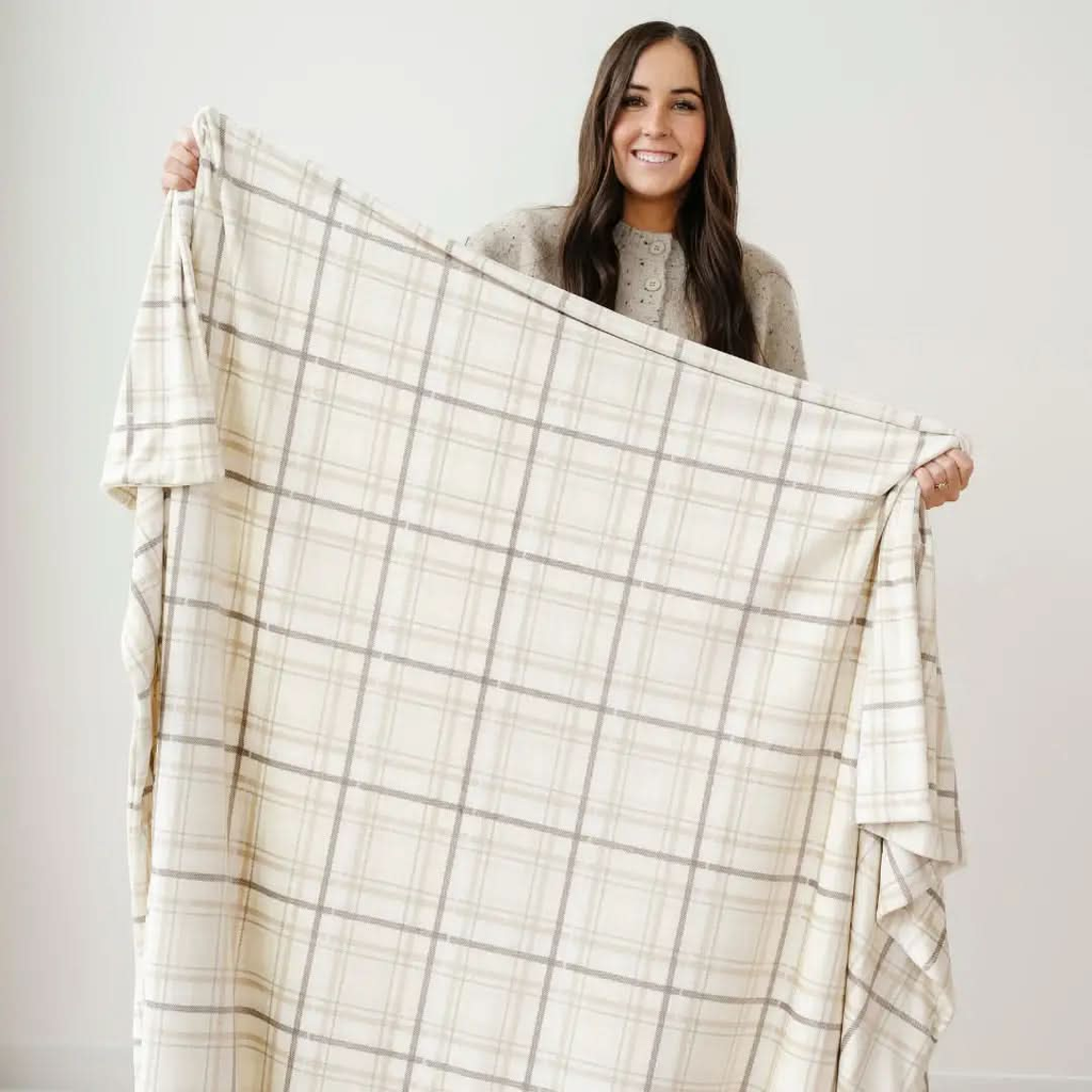 Saranoni Minky Stretch XL Throw Blankets - SwagglyLife Home & Fashion