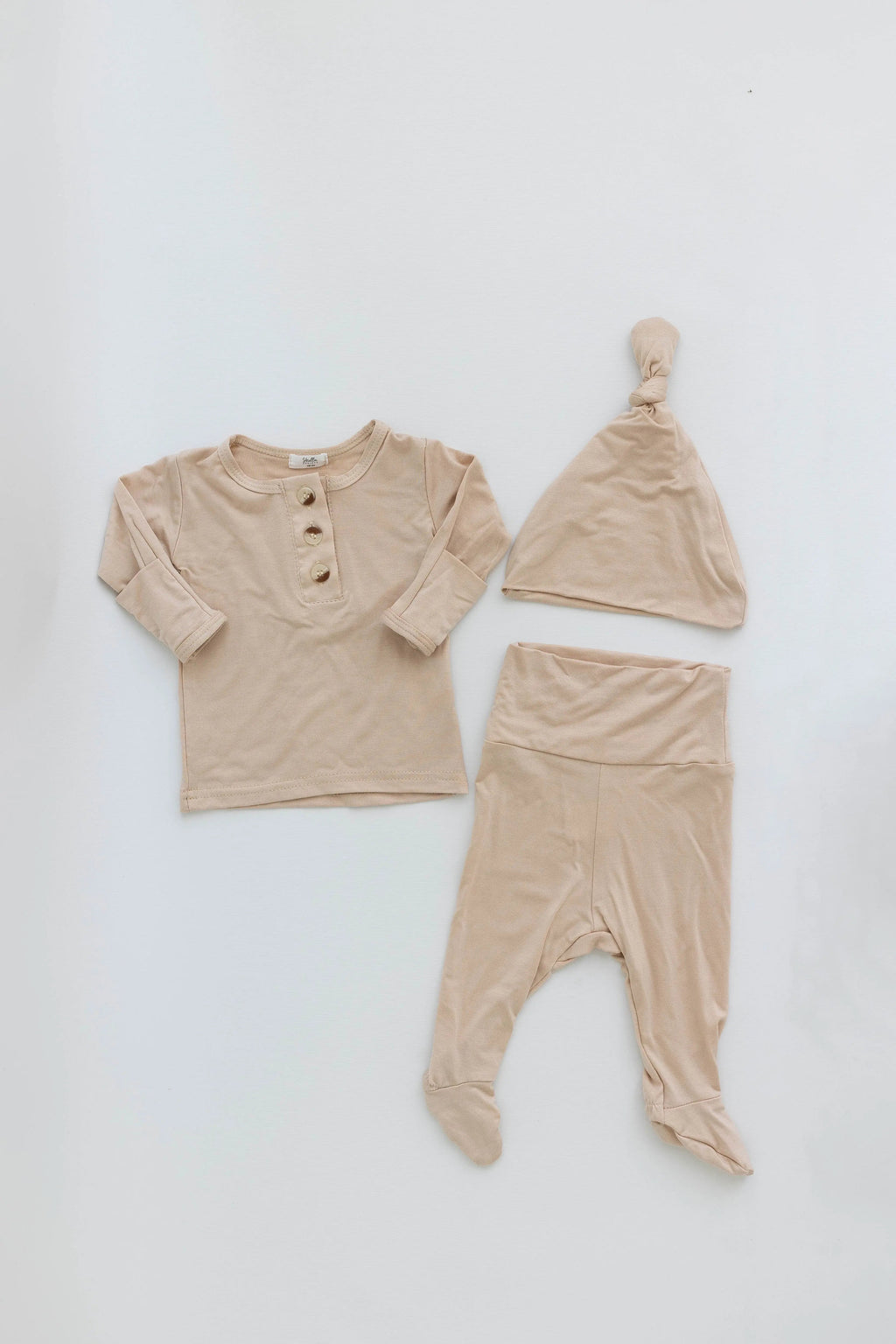 Top and Bottom Outfit Set Gender-Neutral Newborn Clothes - Sand in - Onesies photo