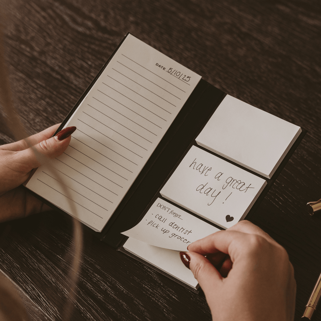 Portable Sticky Notes Booklet in - Notepad photo