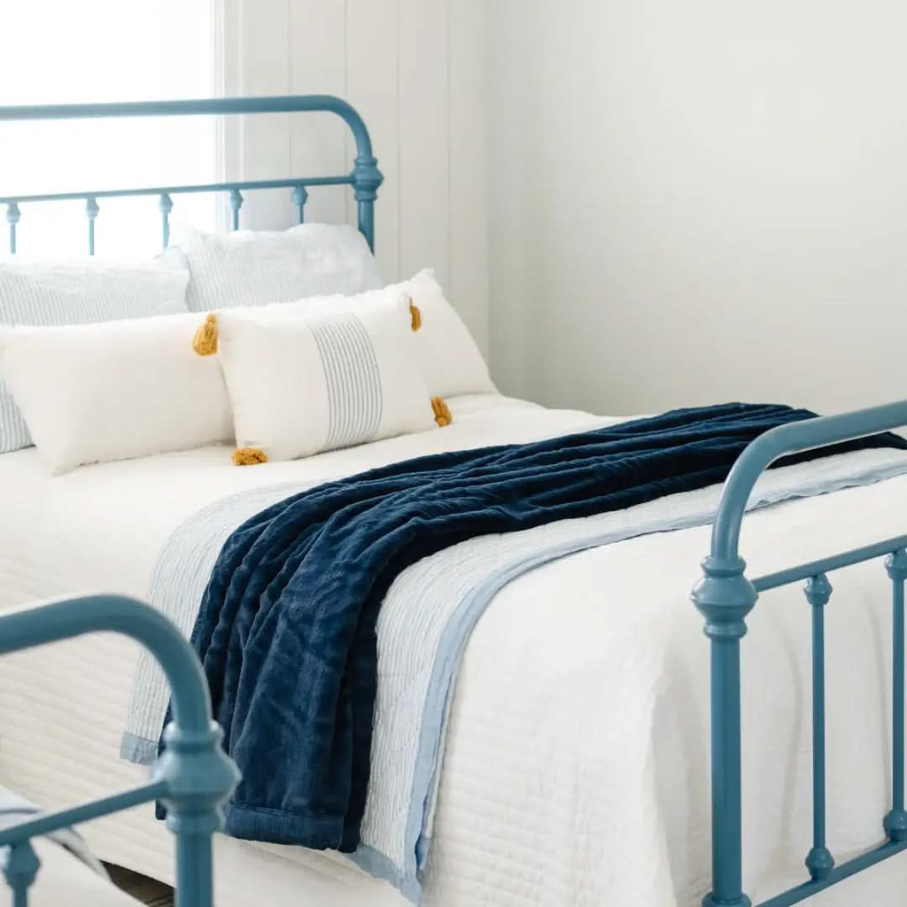 Saranoni Lush XL Blankets - SwagglyLife Home & Fashion