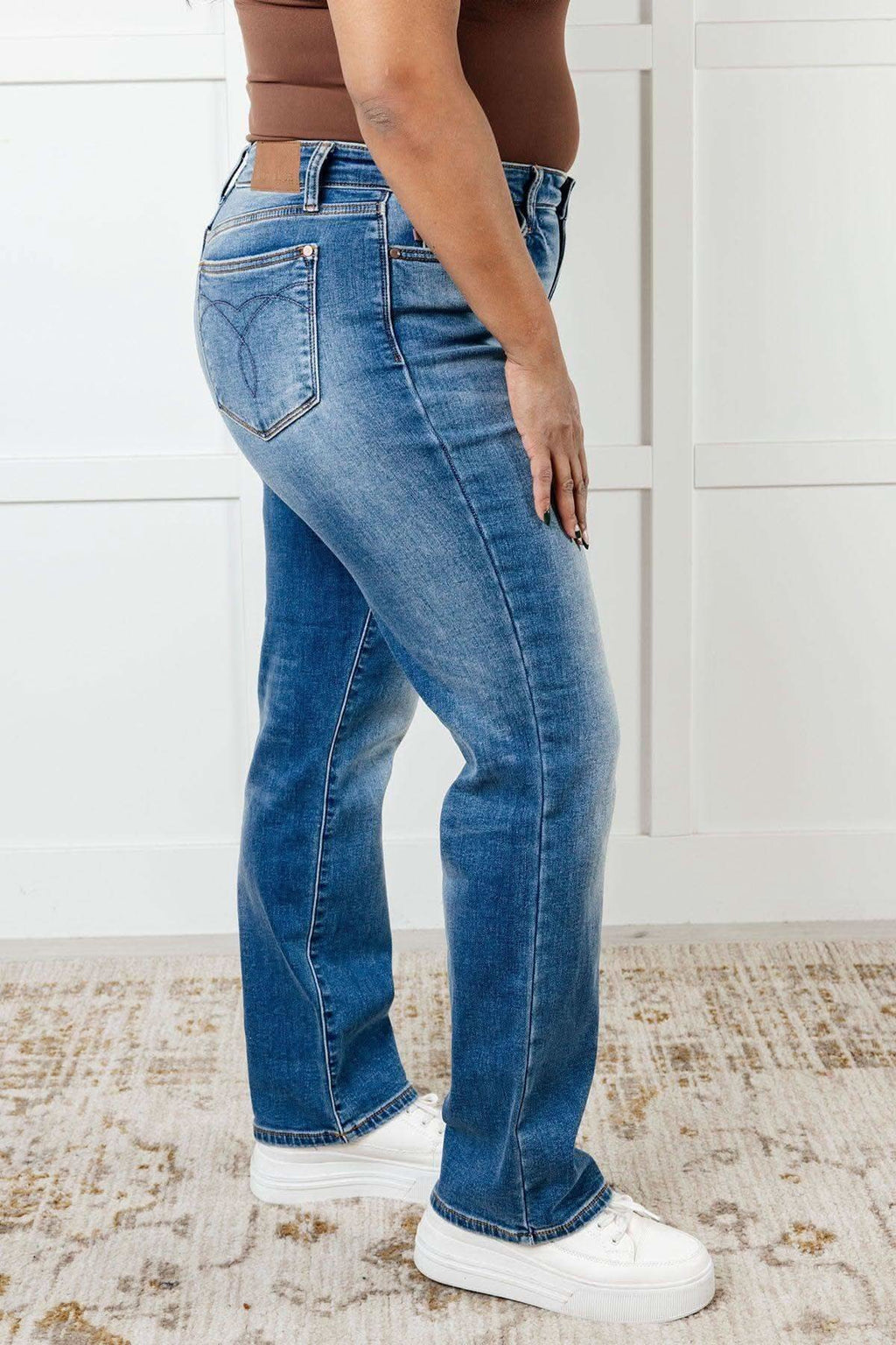 Judy Blue Nivea Vintage Wash Thermal Straight Jeans in - Denim photo