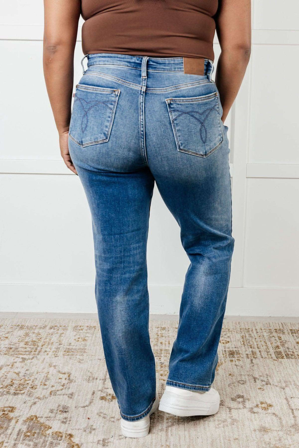 Judy Blue Nivea Vintage Wash Thermal Straight Jeans in - Denim photo