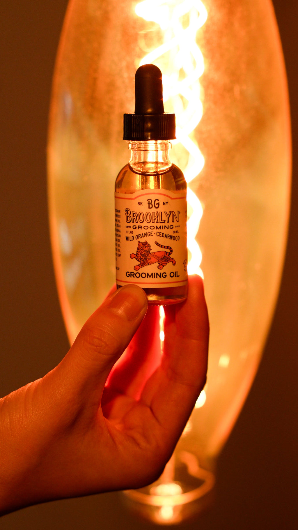 Wild orange and Cedar wood grooming oil in - Beard oil photo