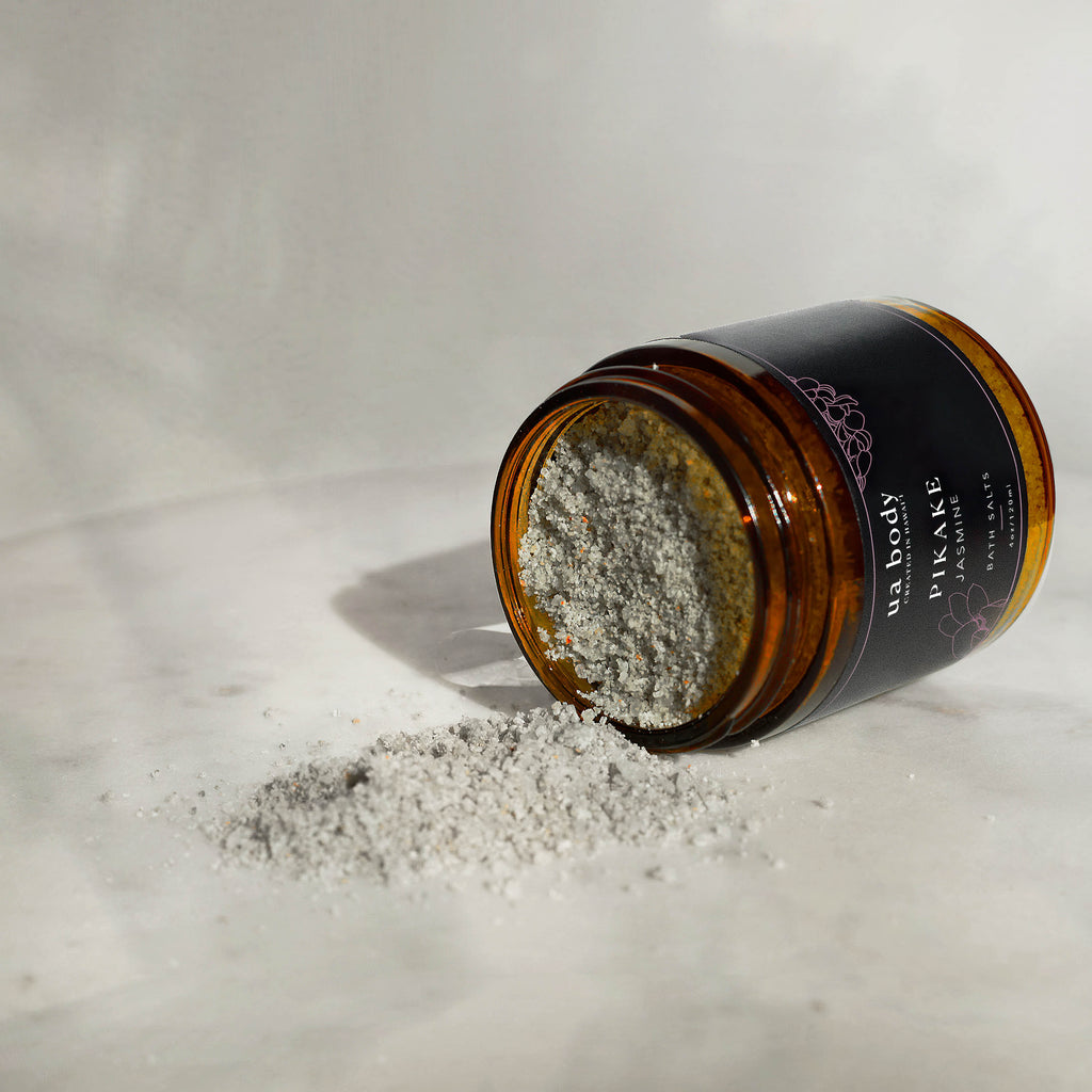 Ua Hawaii Pikake Bath Salts in - Bath Salts photo
