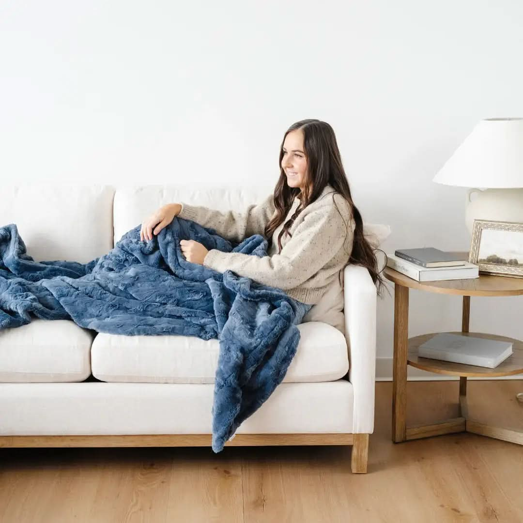 PATTERNED FAUX FUR XL THROW BLANKETS - SwagglyLife Home & Fashion