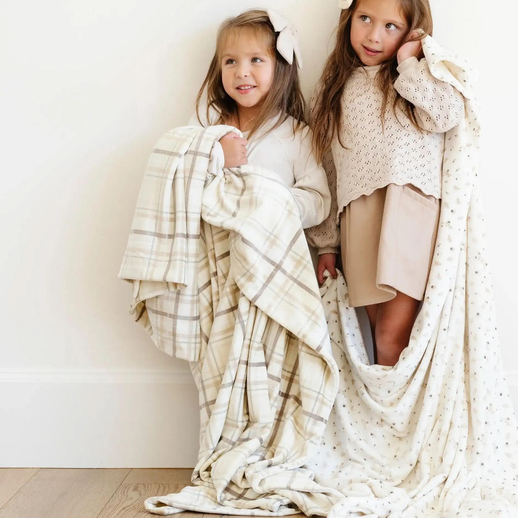 MINKY STRETCH THROW BLANKETS - SwagglyLife Home & Fashion