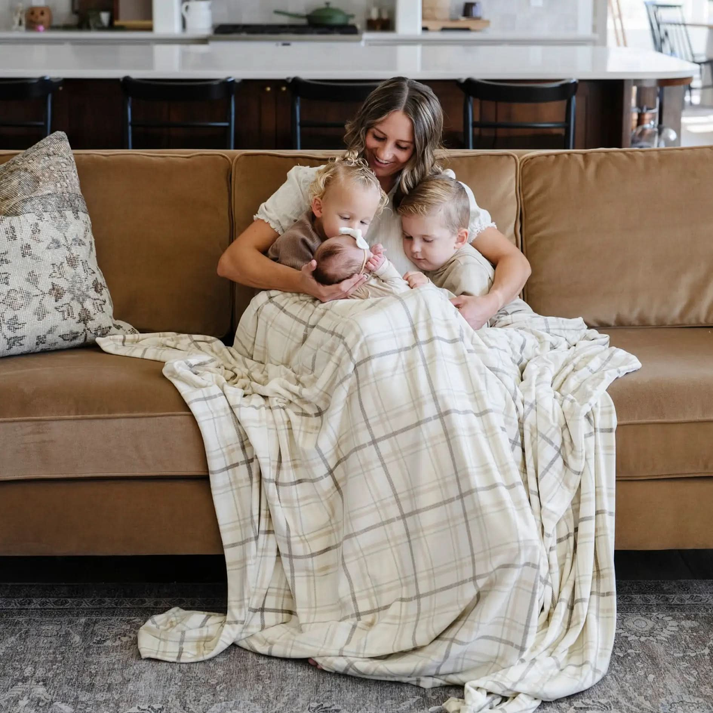 Saranoni Minky Stretch XL Throw Blankets - SwagglyLife Home & Fashion