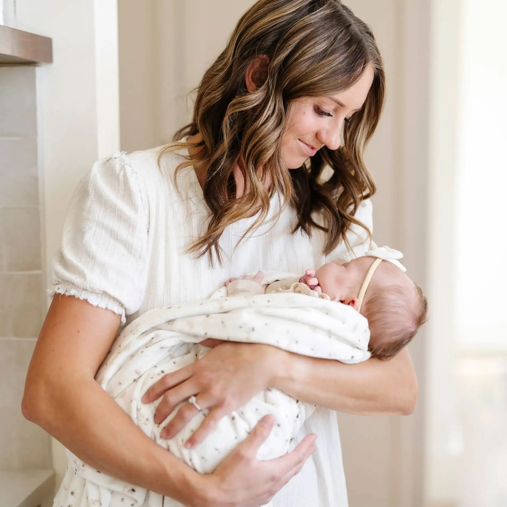 Saranoni Minky Stretch Receiving Blankets - SwagglyLife Home & Fashion