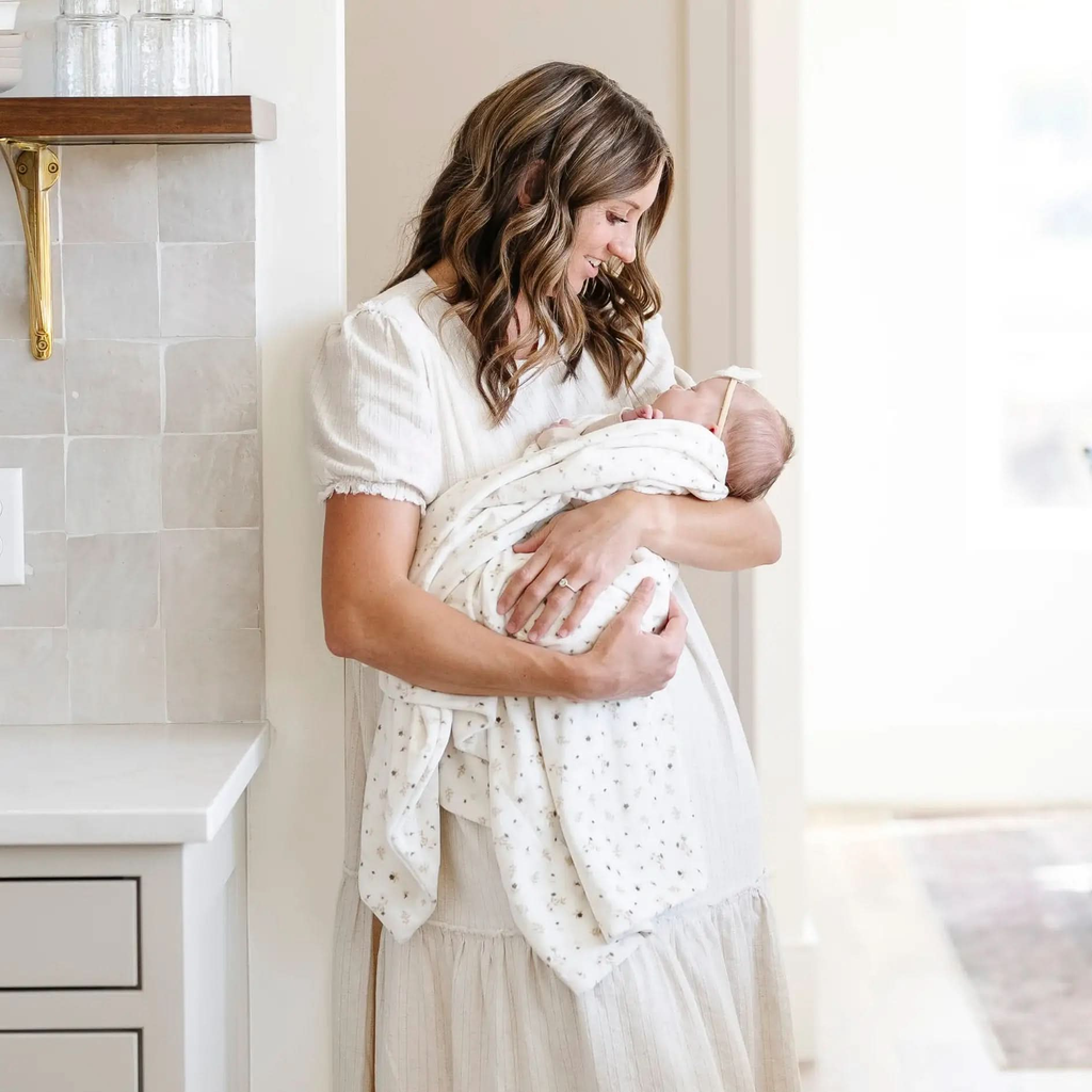 Saranoni Minky Stretch Receiving Blankets - SwagglyLife Home & Fashion