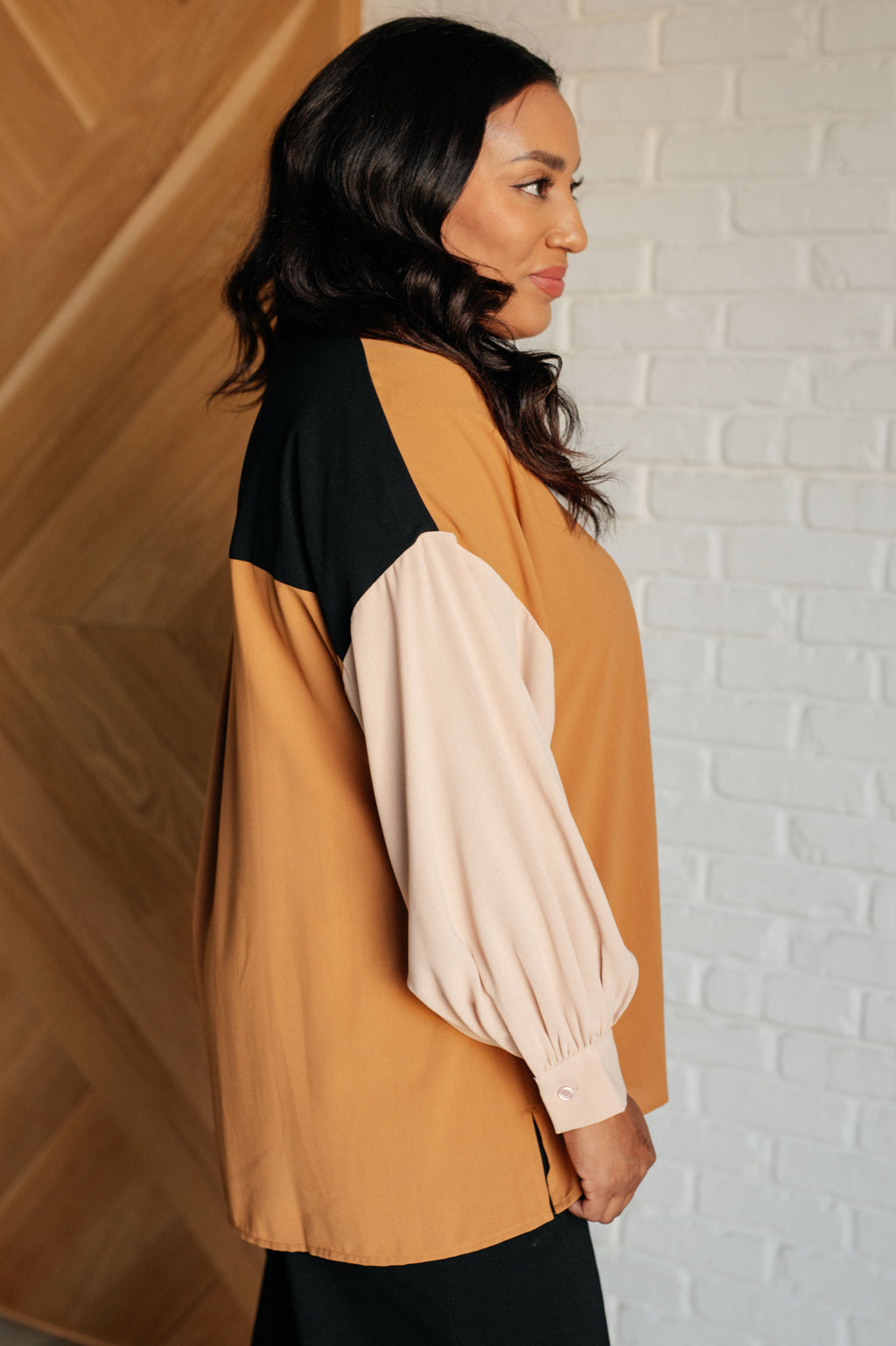 Queen of the Block Button Up in - Tops photo