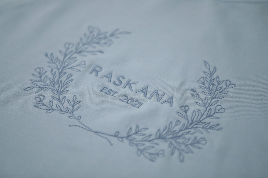 ELLE || ORGANIC COTTON MATERNITY CREW NECK PULLOVER in - photo