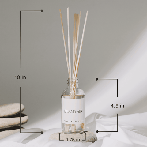 Warm and Cozy Clear Reed Diffuser - SwagglyLife Home & Fashion Warm and Cozy Clear Reed Diffuser - SwagglyLife Home & Fashion