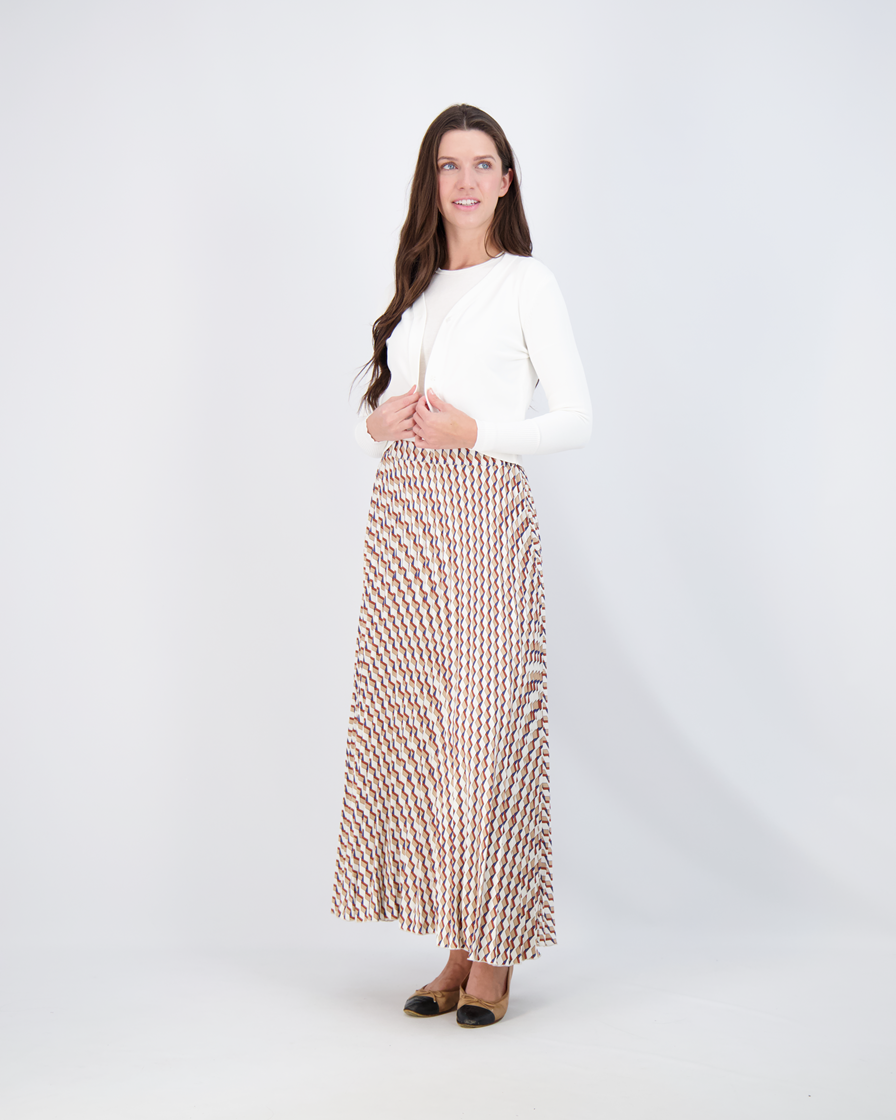Crop Knit Cardigan in - Teen Pullover photo