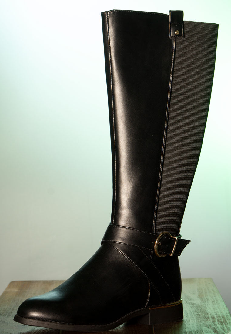 Snowd Riding Boot in - Long Boots photo