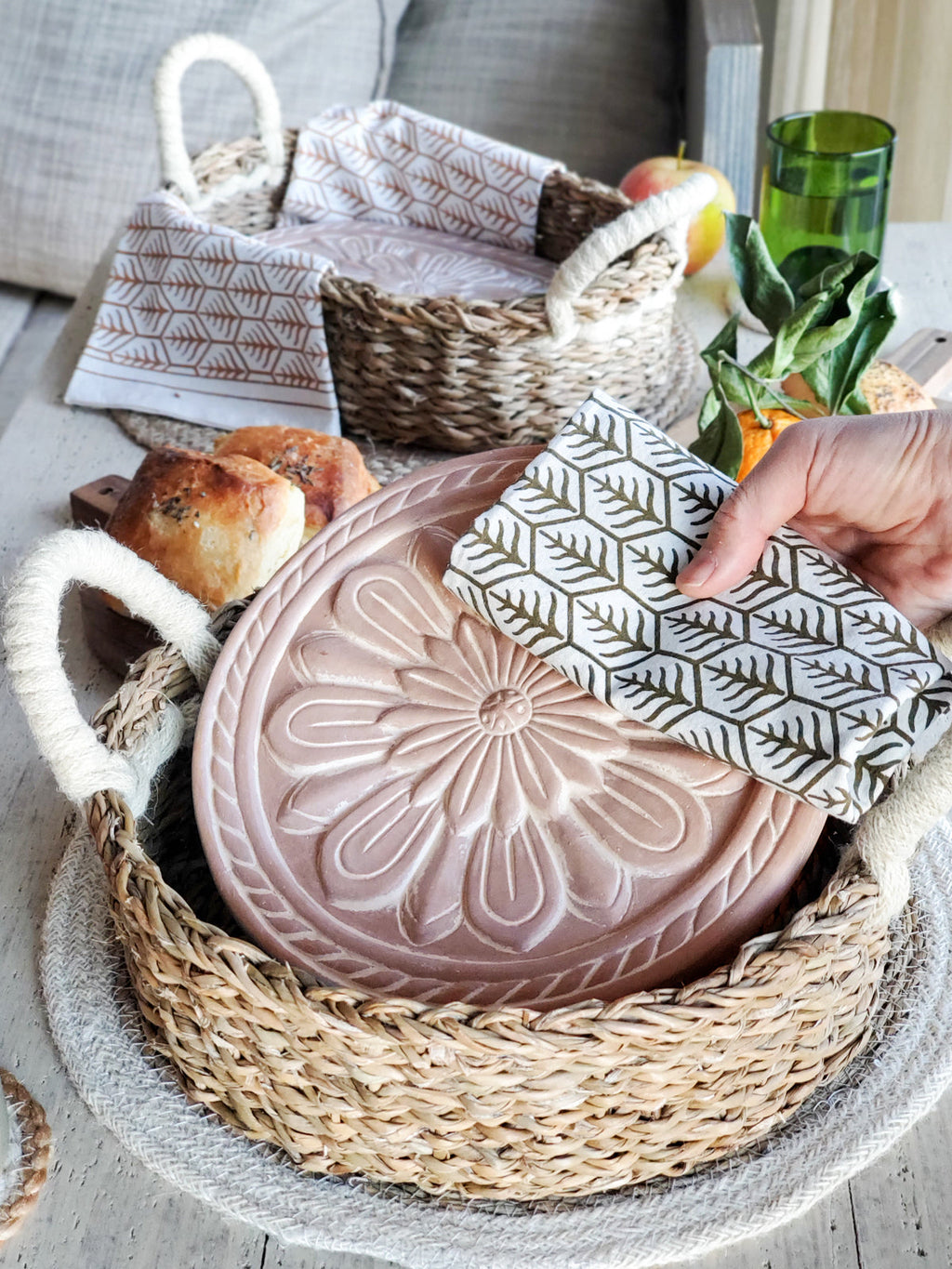 Bread Warmer & Basket - Vintage Flower in - KITCHEN photo