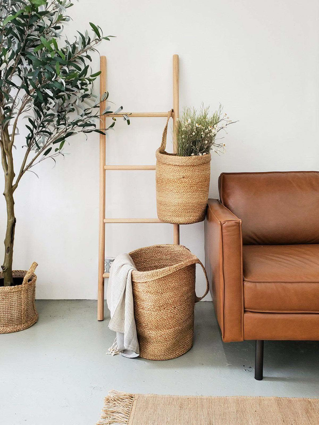 Kata Wall Hanging Basket in - photo