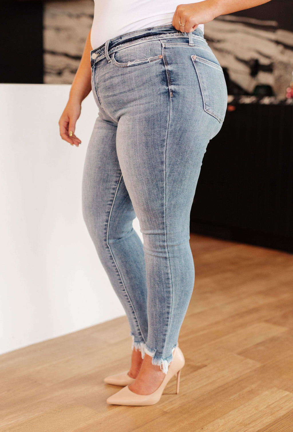 Sherry Mid Rise Release Waistband Detail Skinny in - Denim photo