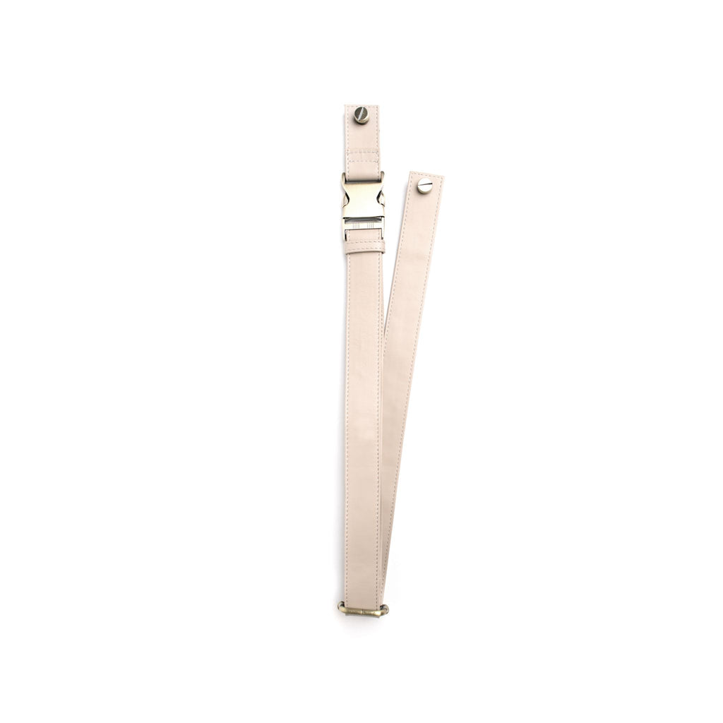 The Crossbody Strap in The Devin Crema - Goods photo