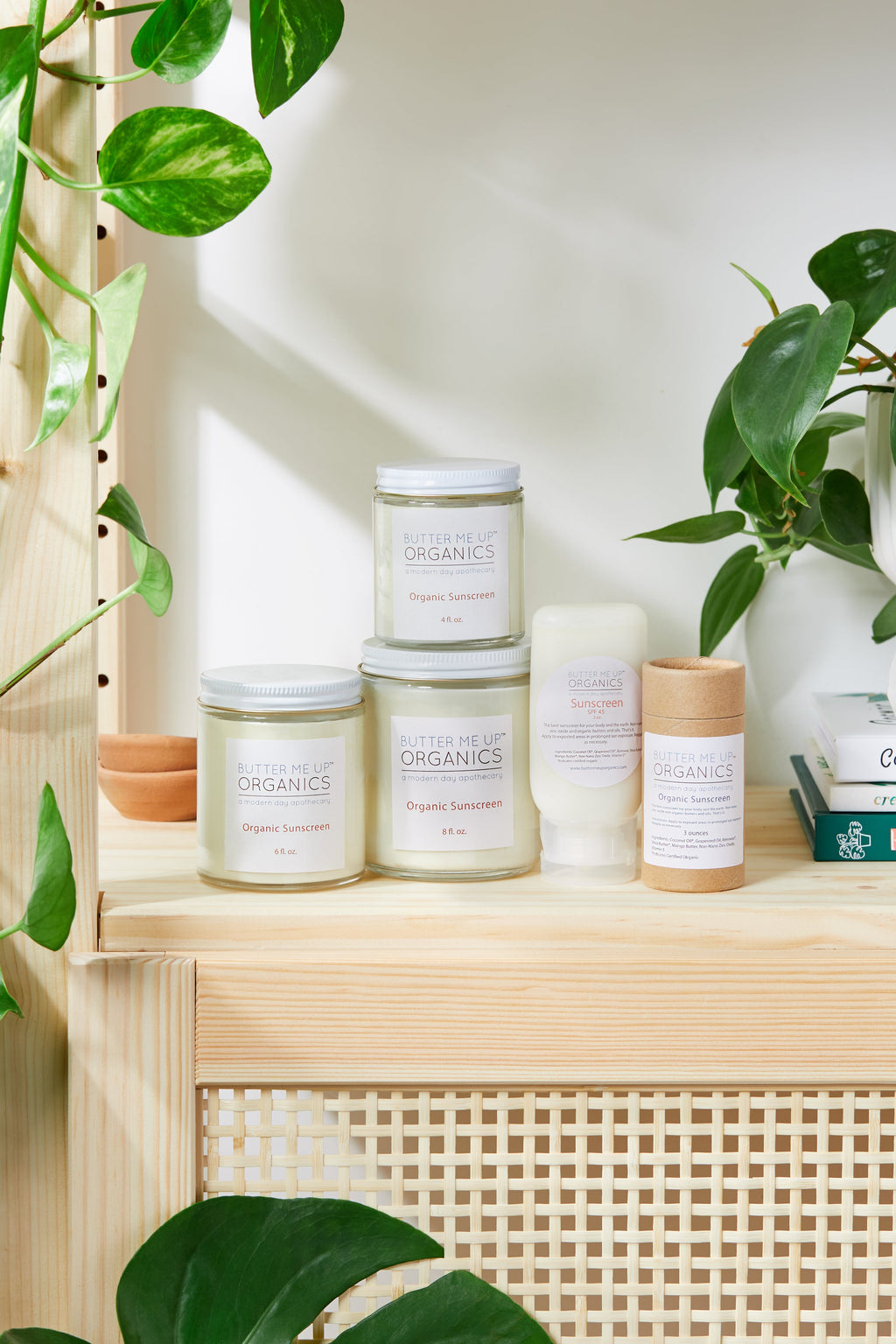 Natural Organic Sunscreen / Safe Sunscreen / Non-Nano Zinc Oxide Sunscreen / Sun Protection / Butter Me Up Organics in - Body photo