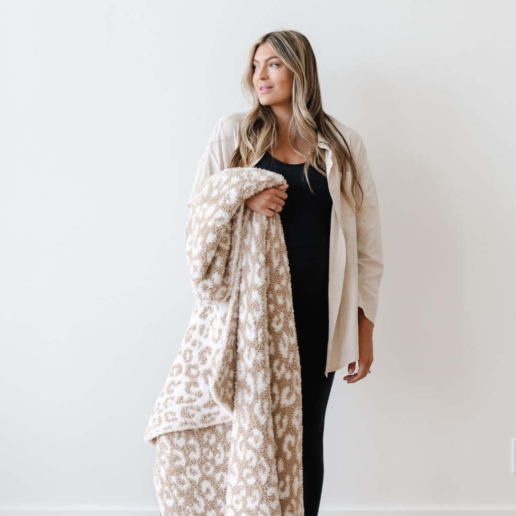 DOUBLE-LAYER BAMBONI® THROW BLANKETS in - photo