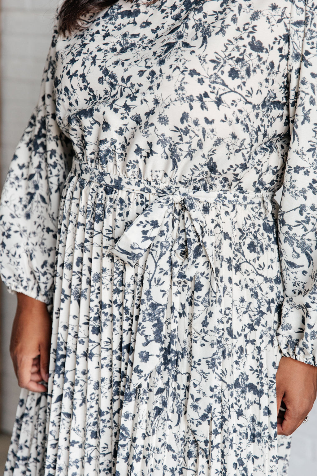 Tea Time Pleated Dress in - Dresses photo