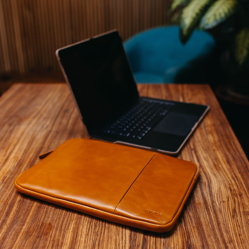 Andar The Chase in - Cases photo