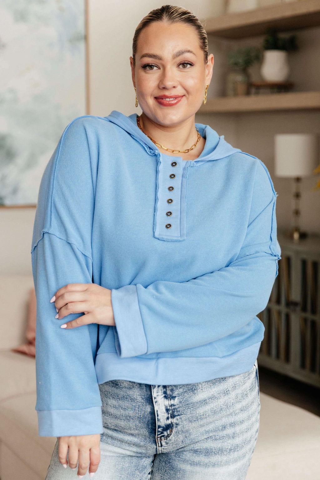 Throwback Heartthrob Hoodie in Sky in - Tops photo