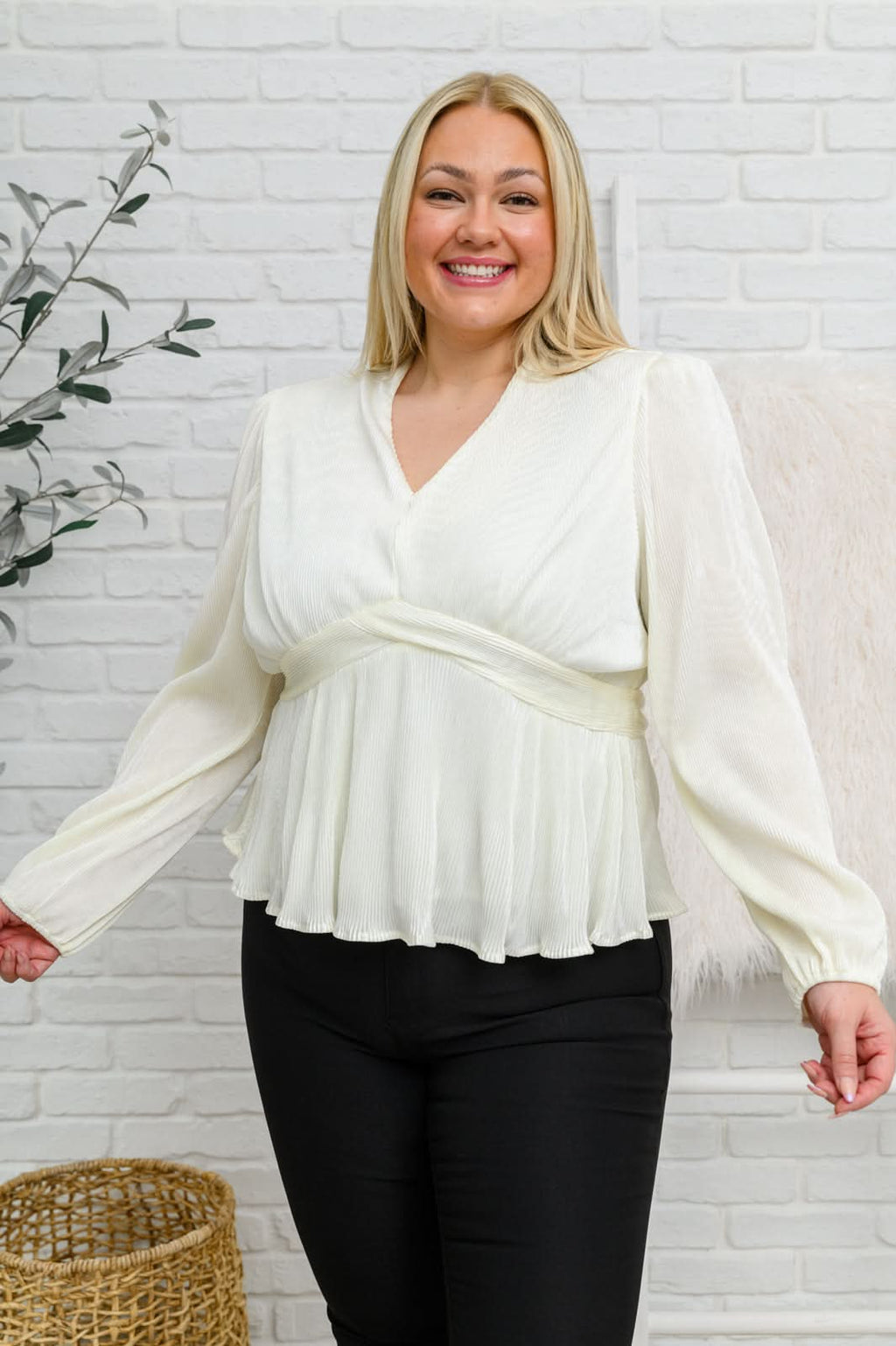 Xanidu Long Sleeve V Neck Blouse in White in - Womens photo