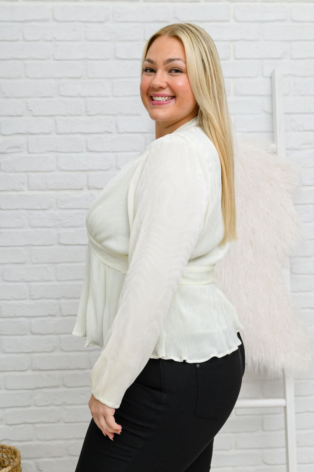 Xanidu Long Sleeve V Neck Blouse in White in - Womens photo
