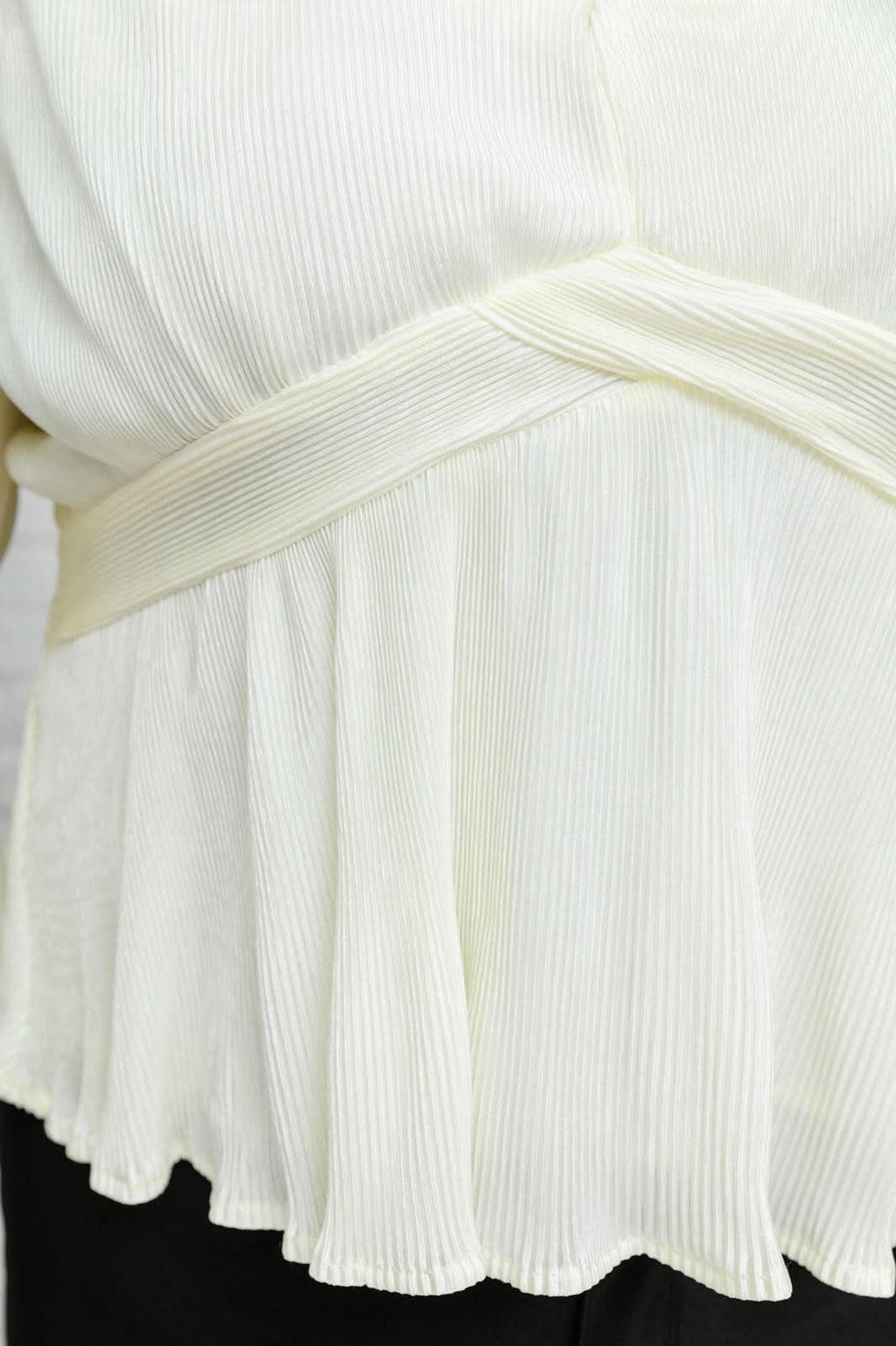 Xanidu Long Sleeve V Neck Blouse in White in - Womens photo