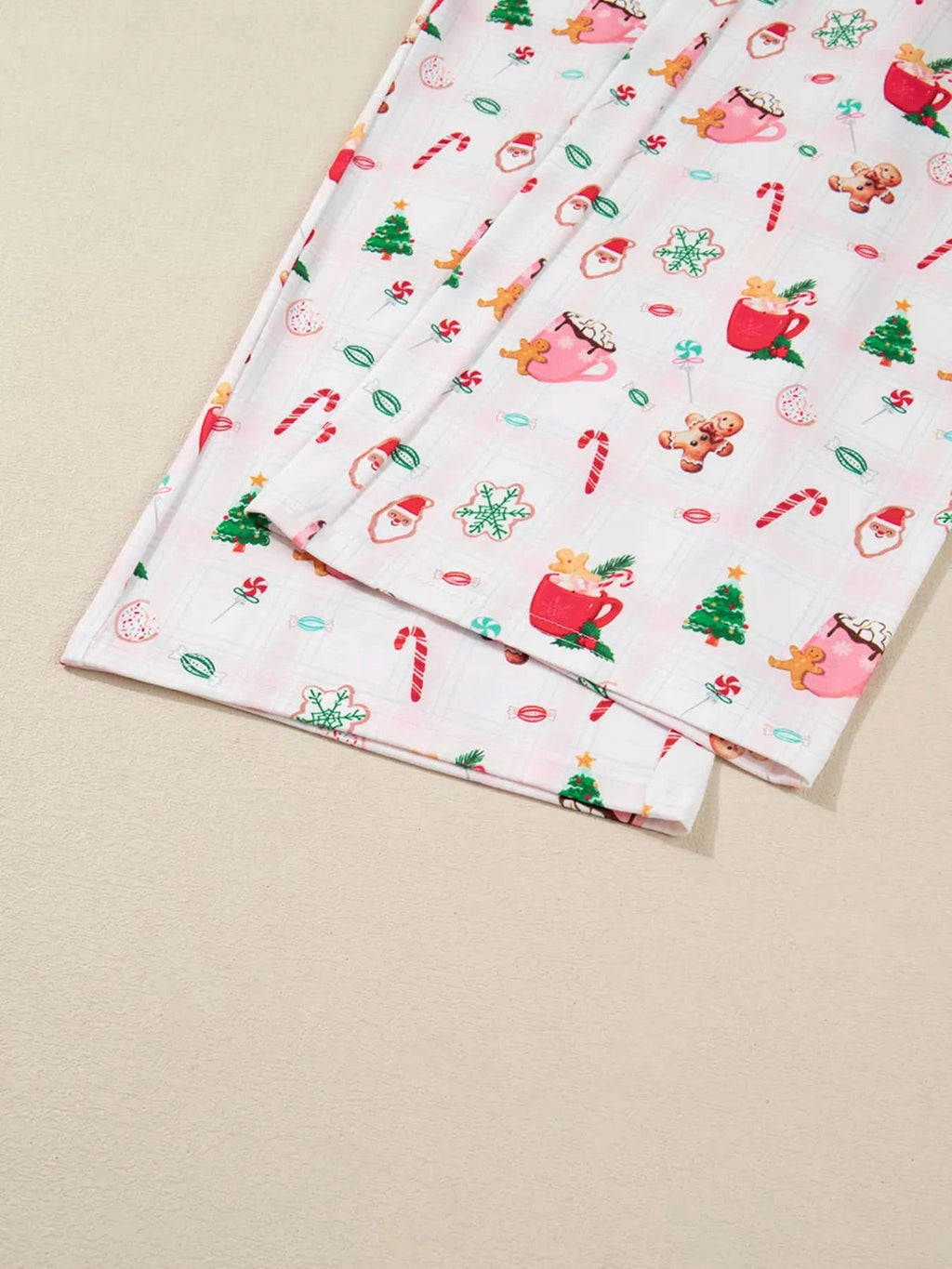 Christmas Spirit Cute Holiday Print Short Sleeve Shirt and Pants 2pcs Pajama Set in - photo