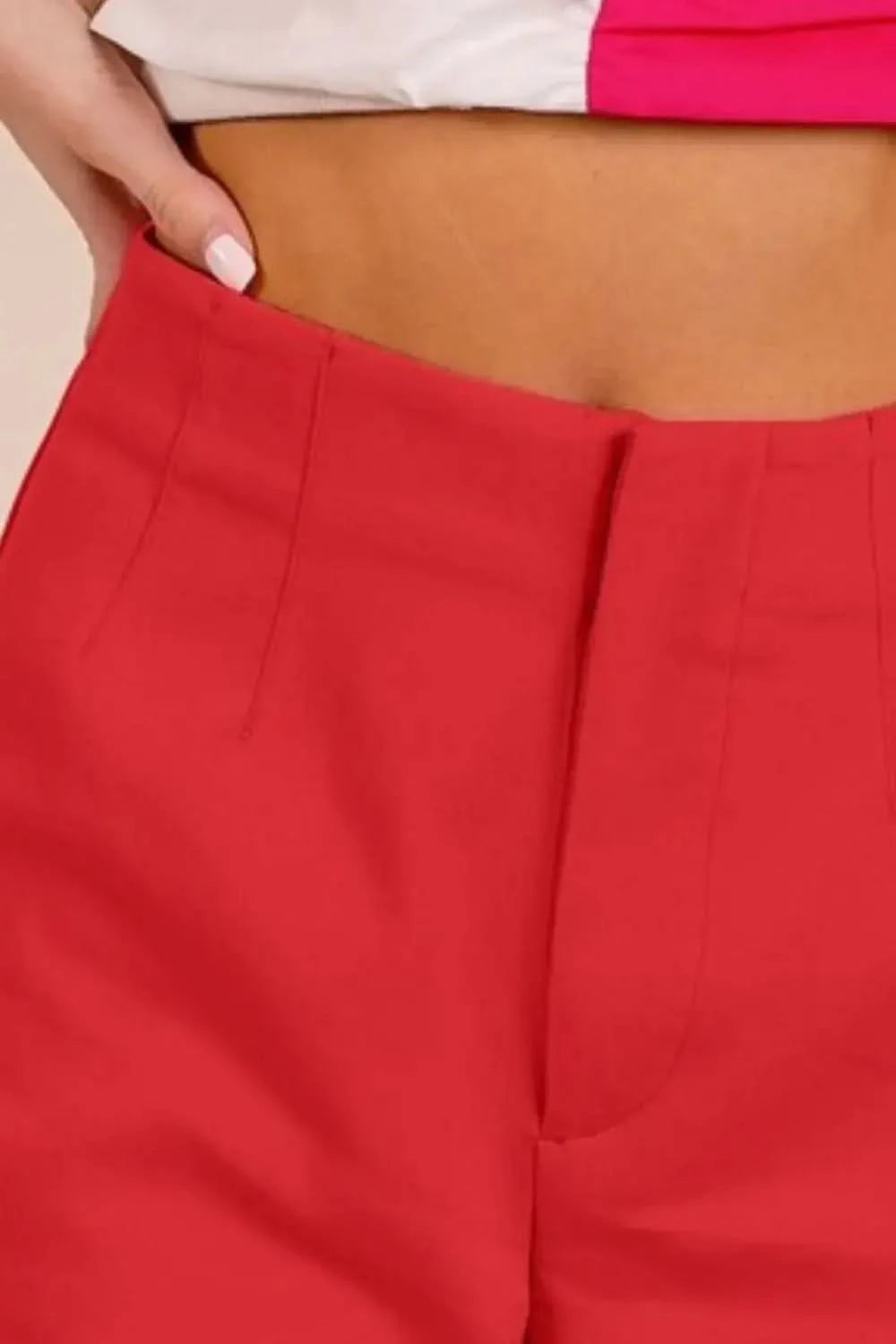 BiBi Bandless Tailored Shorts in - photo