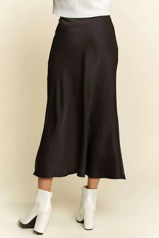 Davi & Dani High Waist Midi Skirt in - photo