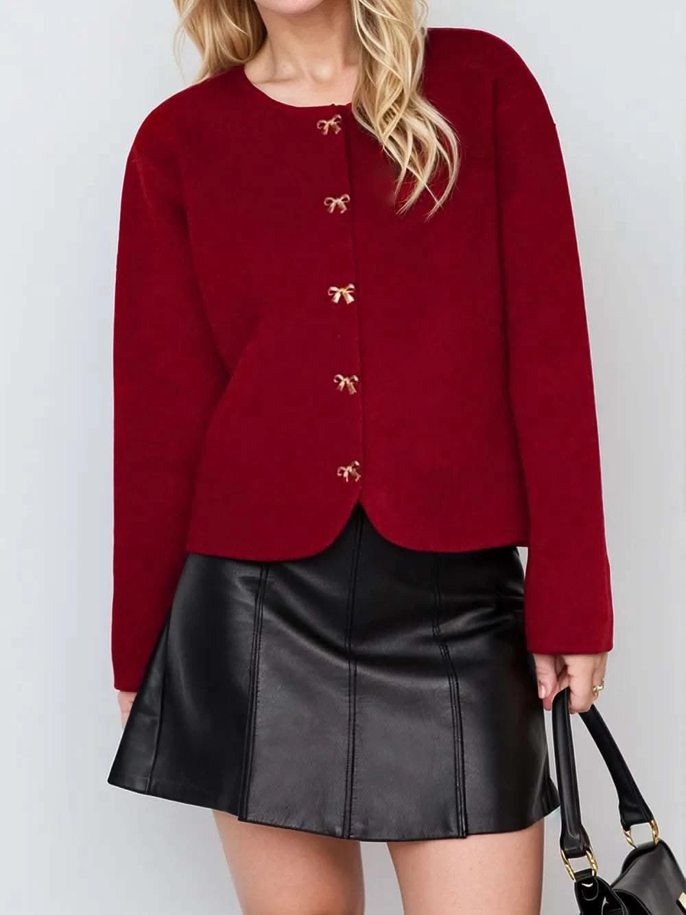 bf123001-8db5-4a5f-88b7-e3d3b6b7c9ed-Max bf123001-8db5-4a5f-88b7-e3d3b6b7c9ed-Max