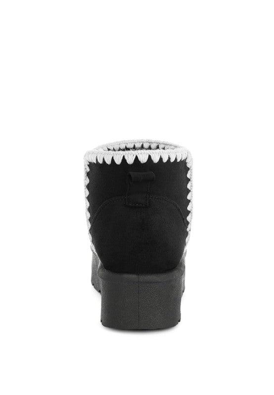 Rochas Scalloped Detail Snow Boots in - photo