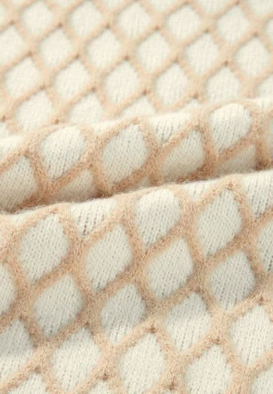 Diamond Pattern Mock Neck Long Sleeve Sweater in - Sweaters photo