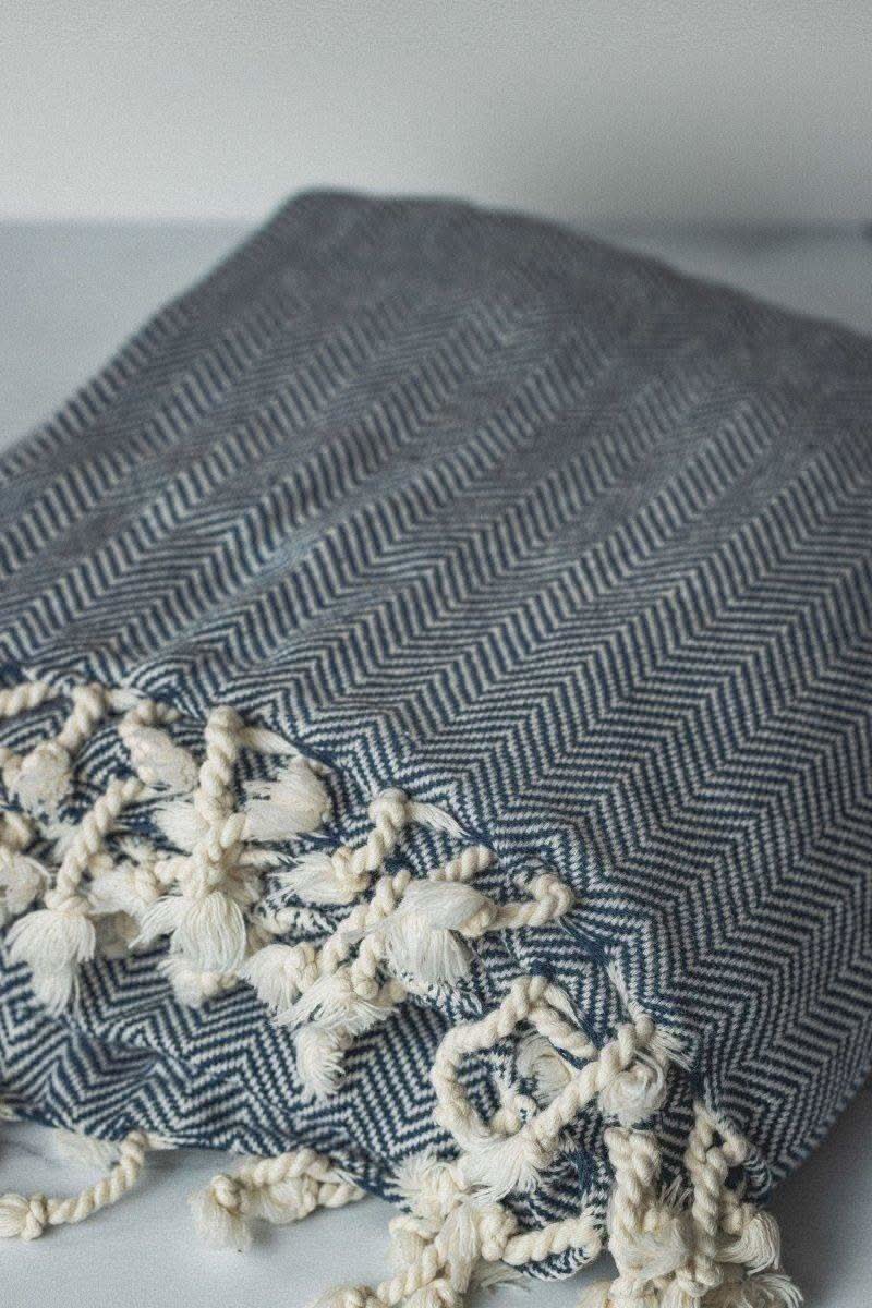 Chevron Oversized Turkish Cotton Throw Blanket – Extra Large, Lightweight, and Stylish - SwagglyLife Home & Fashion Chevron Oversized Turkish Cotton Throw Blanket – Extra Large, Lightweight, and Stylish - SwagglyLife Home & Fashion