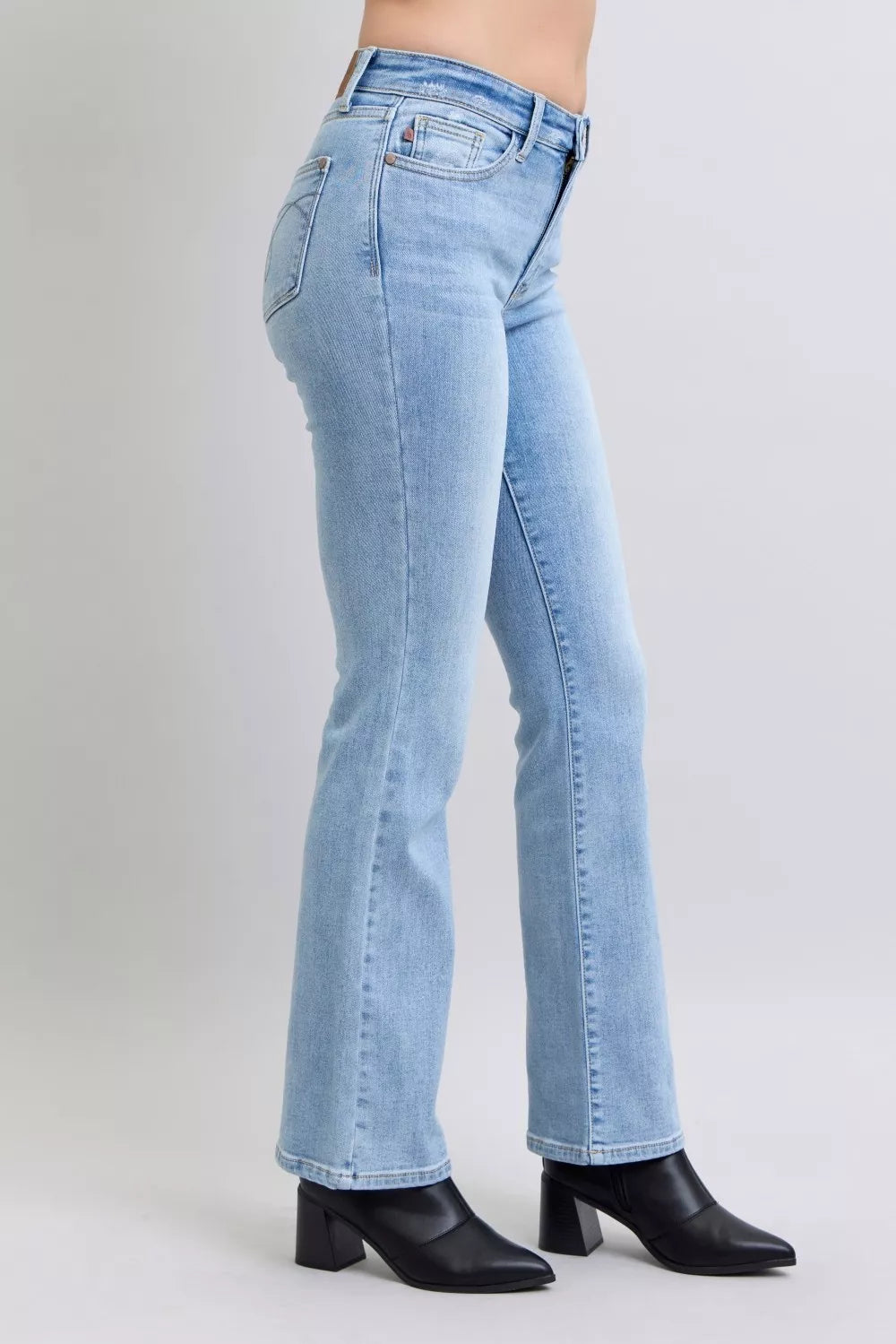 Judy Blue Mid Rise Thermal Bootcut Jeans in - photo