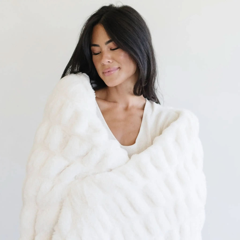DOUBLE RUCHED FAUX FUR THROW BLANKETS - SwagglyLife Home & Fashion
