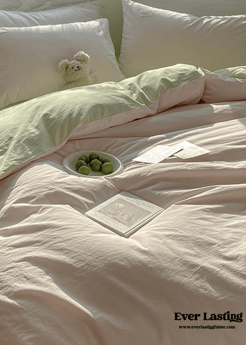 Duo Bedding Set / Pink + Green in - Bedding Set photo