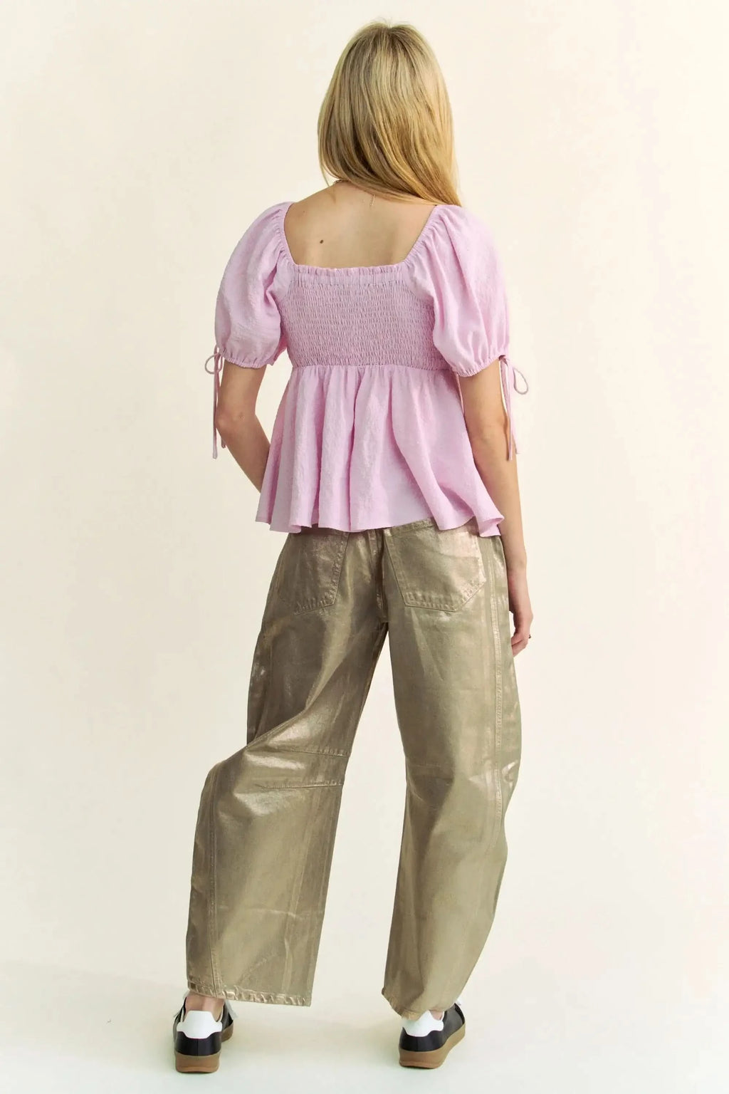 Davi & Dani Solid Elastic Peplum Puffed Sleeves Blouse in - photo