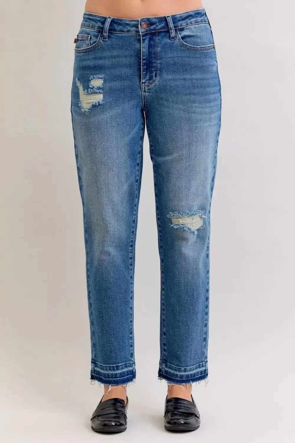 Judy Blue Full Size Mid Rise Bf Patch & Repair Destroy Release Hem Jeans Plus Size in MD - photo