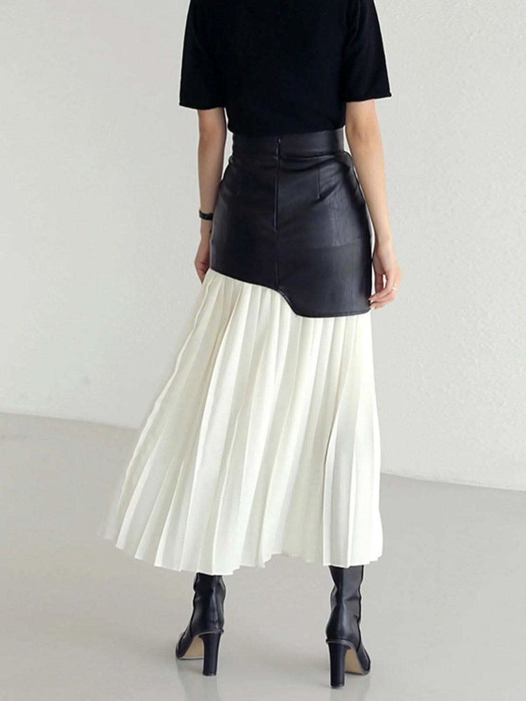 Pleated Contrast High Rise Skirt - SwagglyLife Home & Fashion